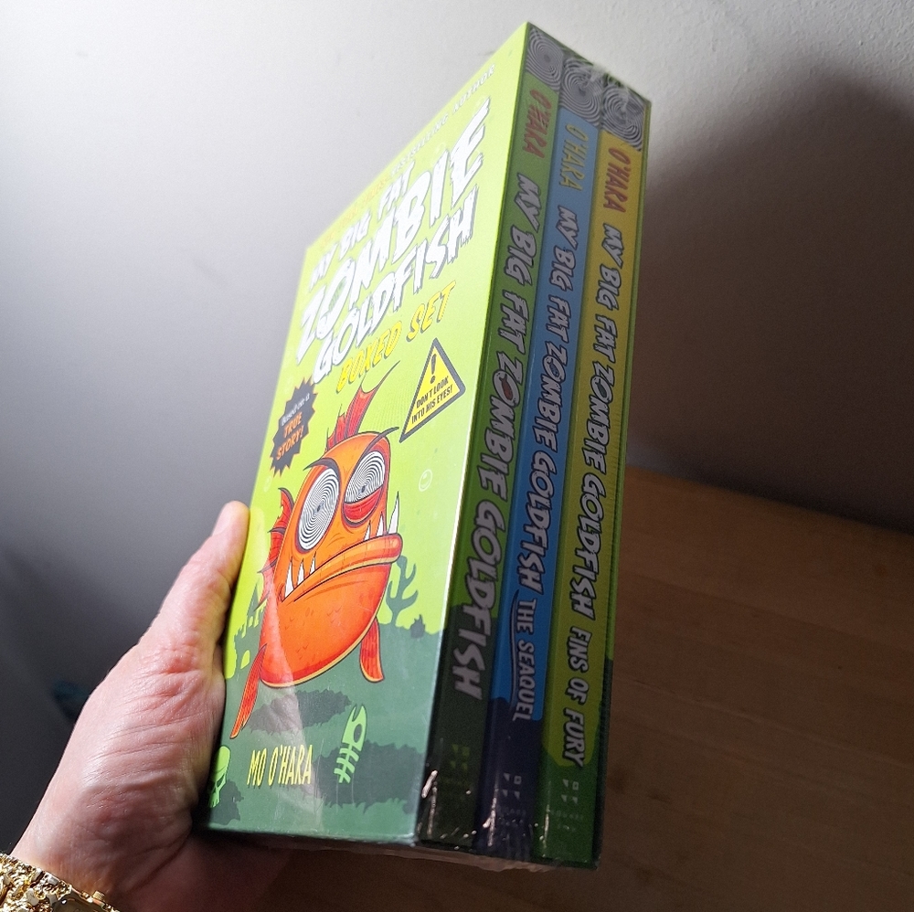 NWT My Big Fat Zombie Goldfish boxed set 3 books